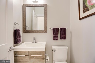 1310 12th St NW unit 8, Washington, DC 20005 - photo 4