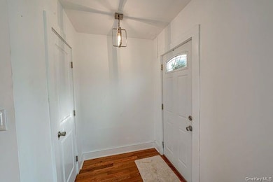 243 Locust Ave, Babylon, NY 11702 - photo 3