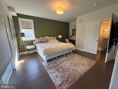 202 Charles Ellis Dr, Newtown Square, PA 19073 - photo 5