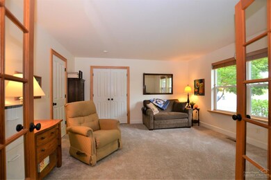 757 NE Majesty Ln, Bend, OR 97701 - photo 6