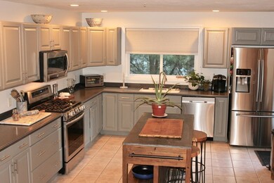 603 Old Bridge Ln, Bellingham, MA 02019 - photo 5