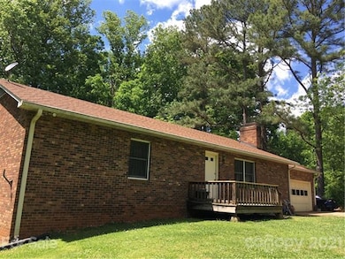 1032 Manchester Dr, Shelby, NC 28152 - photo 2