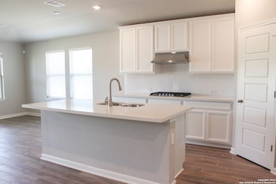 12915 Louberg Valley, San Antonio, TX 78253 - photo 6