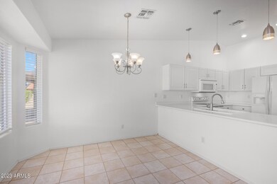 Eat-In Kitchen