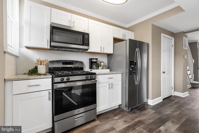 4013 Biddison Ln, Baltimore, MD 21206 - photo 7