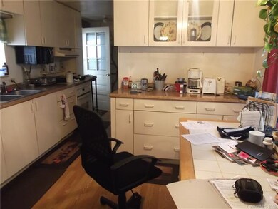 123 Lynnwood Ln, Hendersonville, NC 28792 - photo 4