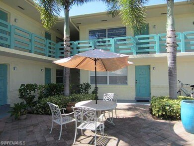 975 9th Ave S unit 6, Naples, FL 34102 - photo 2