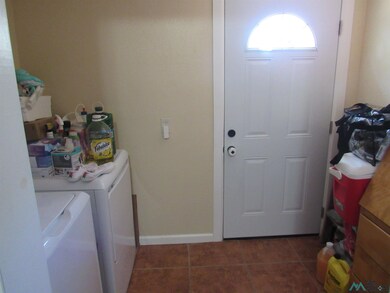 302 E Permian Dr, Hobbs, NM 88240 - photo 5
