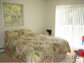 25 Fieldcrest Cir, Asheville, NC 28806 - photo 7