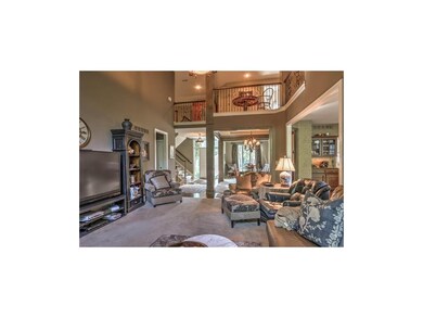 Plenty of space for family & friends