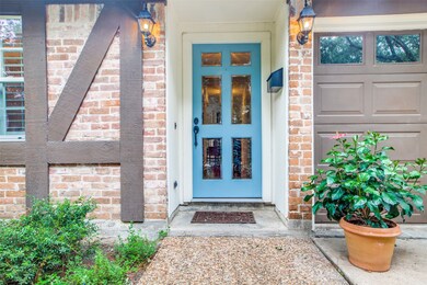 13830 Britoak Ln, Houston, TX 77079 - photo 2