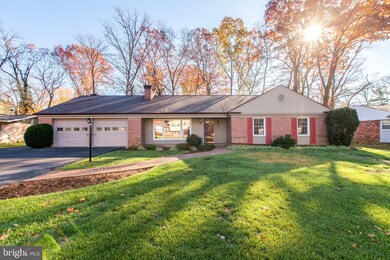 13007 Woodburn Dr, Hagerstown, MD 21742 - photo 2