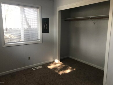 1803 Cleveland Ave unit B, Anchorage, AK 99517 - photo 7