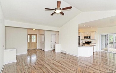 5 Lucas Ln, Hudson, NY 12534 - photo 4