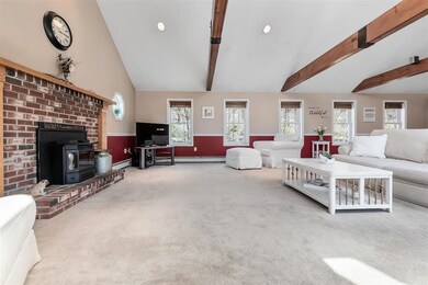 12 Goulds Hill Rd, Newton, NH 03858 - photo 4