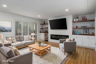 2036-38 Emerald St, San Diego, CA 92109 - photo 5