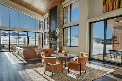 Great Room.Sitting Area