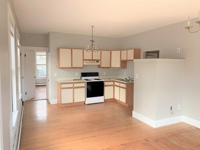 33 Portland Ave unit 4, Dover, NH 03820 - photo 4