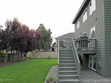 rear deck & back yard
