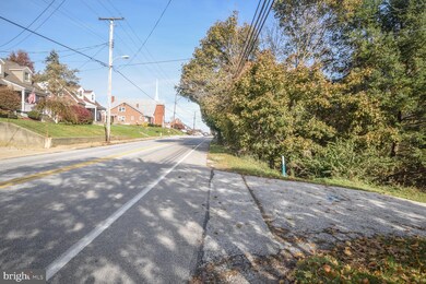 55 N Main St, Seven Valleys, PA 17360 - photo 3