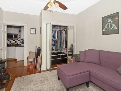 35 Queensberry St unit 10, Boston, MA 02215 - photo 5