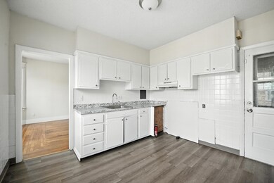 91 Sumner Ave unit 8, Springfield, MA 01108 - photo 3