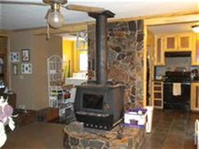 210 W 3rd Ave, Clark Fork, ID 83811 - photo 2