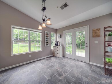 2304 Wexford Way, Statesville, NC 28625 - photo 4