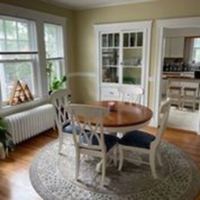 849 Beacon St unit 2, Newton, MA 02459 - photo 4