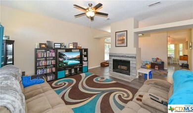 1404 Creek St, Copperas Cove, TX 76522 - photo 2