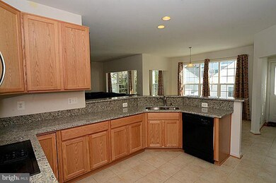 23117 Mistflower Dr, Clarksburg, MD 20871 - photo 2