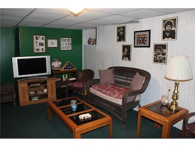 Family Room.