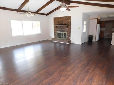 1345 Briles Dr, Asheboro, NC 27205 - photo 3