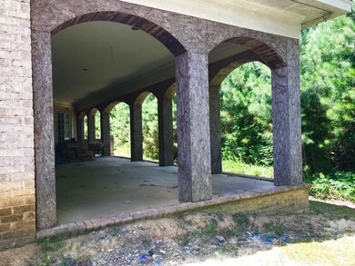 1181 Oakdale Dr, Williamston, NC 27892 - photo 6