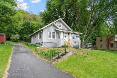 377 South St, Rensselaer, NY 12144 - photo 3