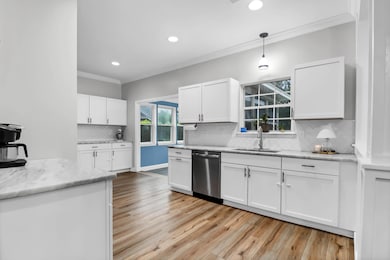 1328 Lark -Tidalcreekphoto- (11)