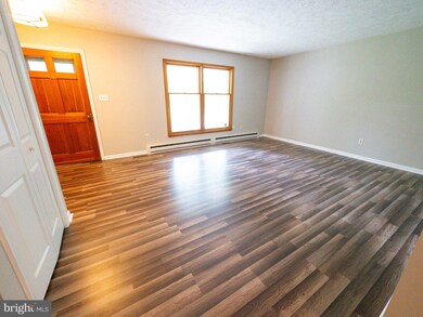 89 Hickory Rd, Front Royal, VA 22630 - photo 6