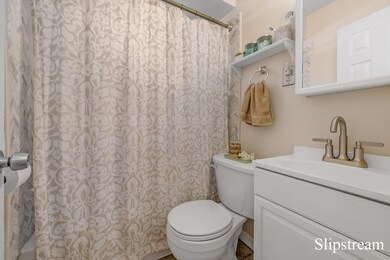 1056 Dorroll St NE, Grand Rapids, MI 49505 - photo 5