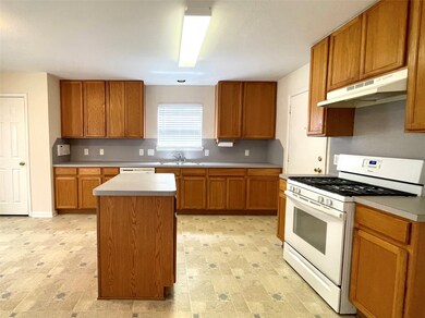 29546 S Legends Bend Dr, Spring, TX 77386 - photo 5