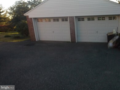 801 Mace Ave, Essex, MD 21221 - photo 6