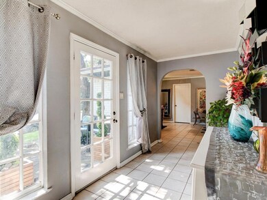 505 Holder Dr, Hurst, TX 76053 - photo 6