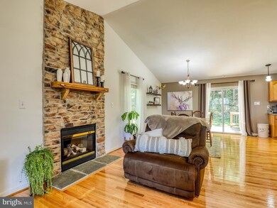 229 Ehlers Dr, Front Royal, VA 22630 - photo 7