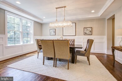 4533 Windsor Ln, Bethesda, MD 20814 - photo 4