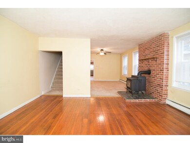 229 Yost Ave, Spring City, PA 19475 - photo 6