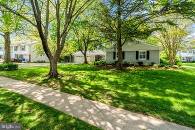 4114 Maureen Ln, Fairfax, VA 22033 - photo 3