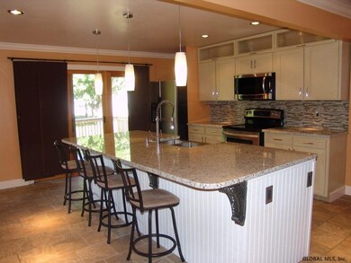 Photo 5