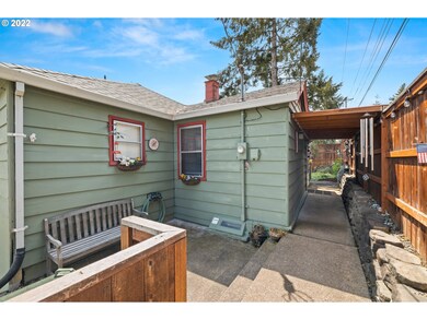 2475 5th Ave, West Linn, OR 97068 - photo 2