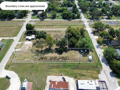 105 N Bonner Ave unit 2, Kerens, TX 75144 - photo 5