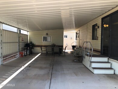 SHED/CARPORT