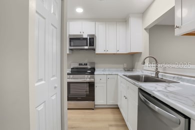 96 Mathews Dr unit 186, Hilton Head Island, SC 29926 - photo 5